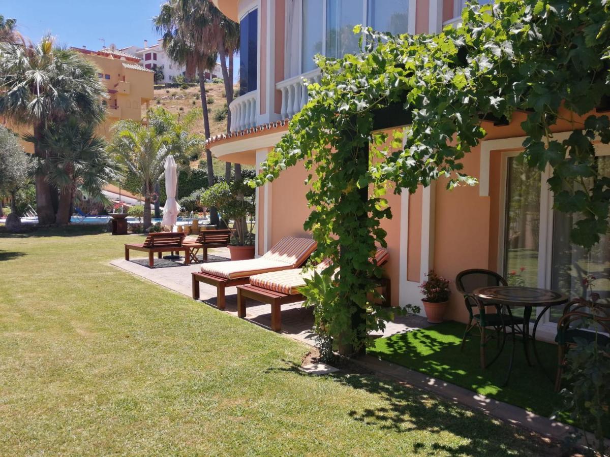 Hotel Boutique Villa Erina By Bossh Hotels - Adults Recommended Manilva Kültér fotó