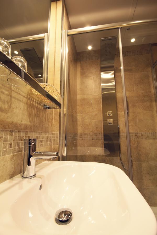 Hotel Boutique Villa Erina By Bossh Hotels - Adults Recommended Manilva Kültér fotó